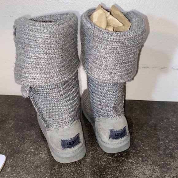 COPY - UGG Australia Cardy Classic Tall Grey Boots. Size 7 Women’s Suede - Picture 3 of 13